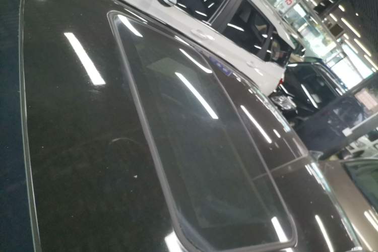 Used BYD G5 2014 1.5TI Manual Luxury Edition Roof