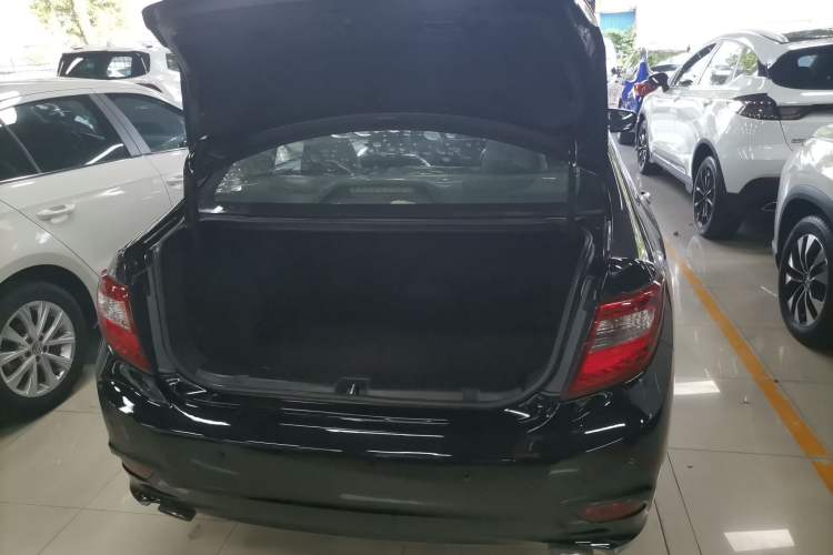 Used BYD G5 2014 1.5TI Manual Luxury Edition Trunk