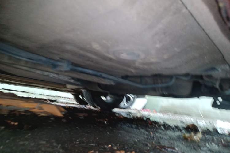 Used BYD G5 2014 1.5TID Automatic Prestige Model Chassis Rear Left