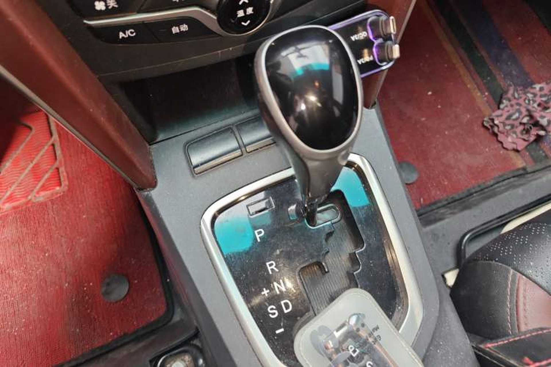 Used BYD G5 2014 1.5TID Automatic Flagship Model Gear Lever