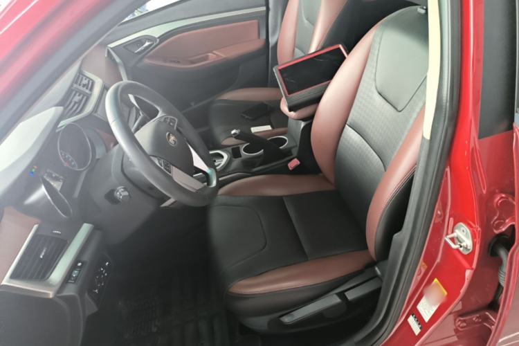 Used BYD G5 2014 1.5TID Automatic Prestige Model Left Front Seat
