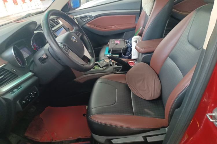 Used BYD G5 2014 1.5TID Automatic Prestige Model Left Front Seat