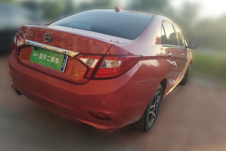 Used BYD G5 2014 1.5TI Manual Luxury Edition Rear Right 45 Deg