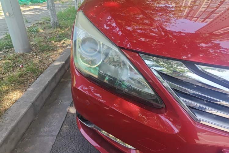 Used BYD G5 2014 1.5TID Automatic Flagship Model Right Front Headlight