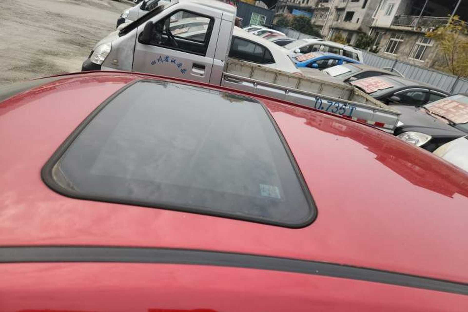 Used BYD G5 2014 1.5TI Manual Flagship Edition Roof