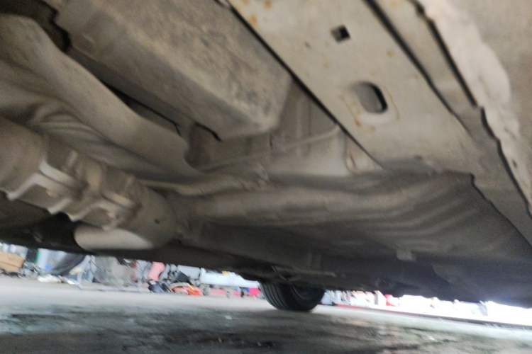 Used BYD G5 2014 1.5TID Automatic Flagship Model Chassis Rear Right