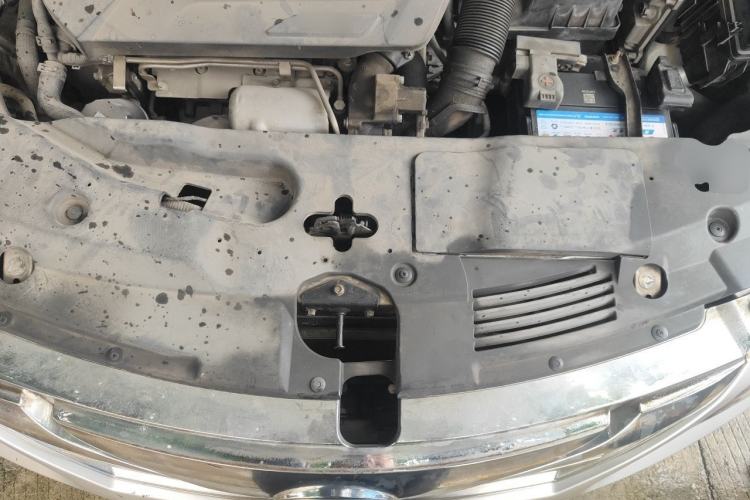 Used BYD G5 2014 1.5TI Manual Luxury Edition Engine Bay