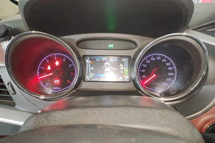 Used BYD G5 2014 1.5TID Automatic Flagship Model Instrument Cluster