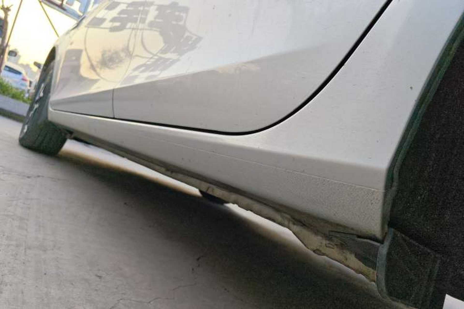 Used BYD G5 2014 1.5TI Manual Luxury Edition Left Side Sill