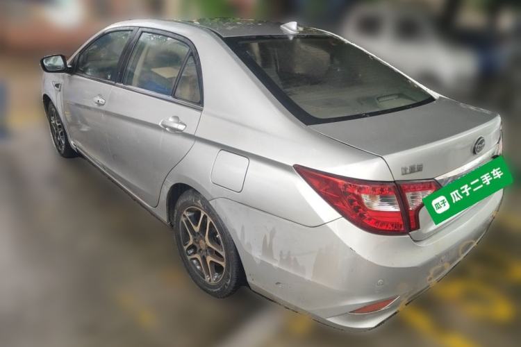 Used BYD G5 2014 1.5TI Manual Luxury Edition Rear Left 45 Deg