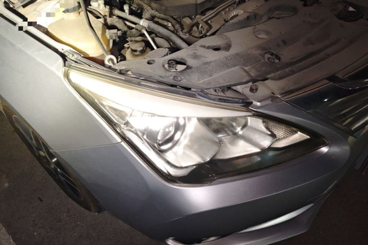 Used BYD G5 2014 1.5TI Manual Luxury Edition Right Front Headlight