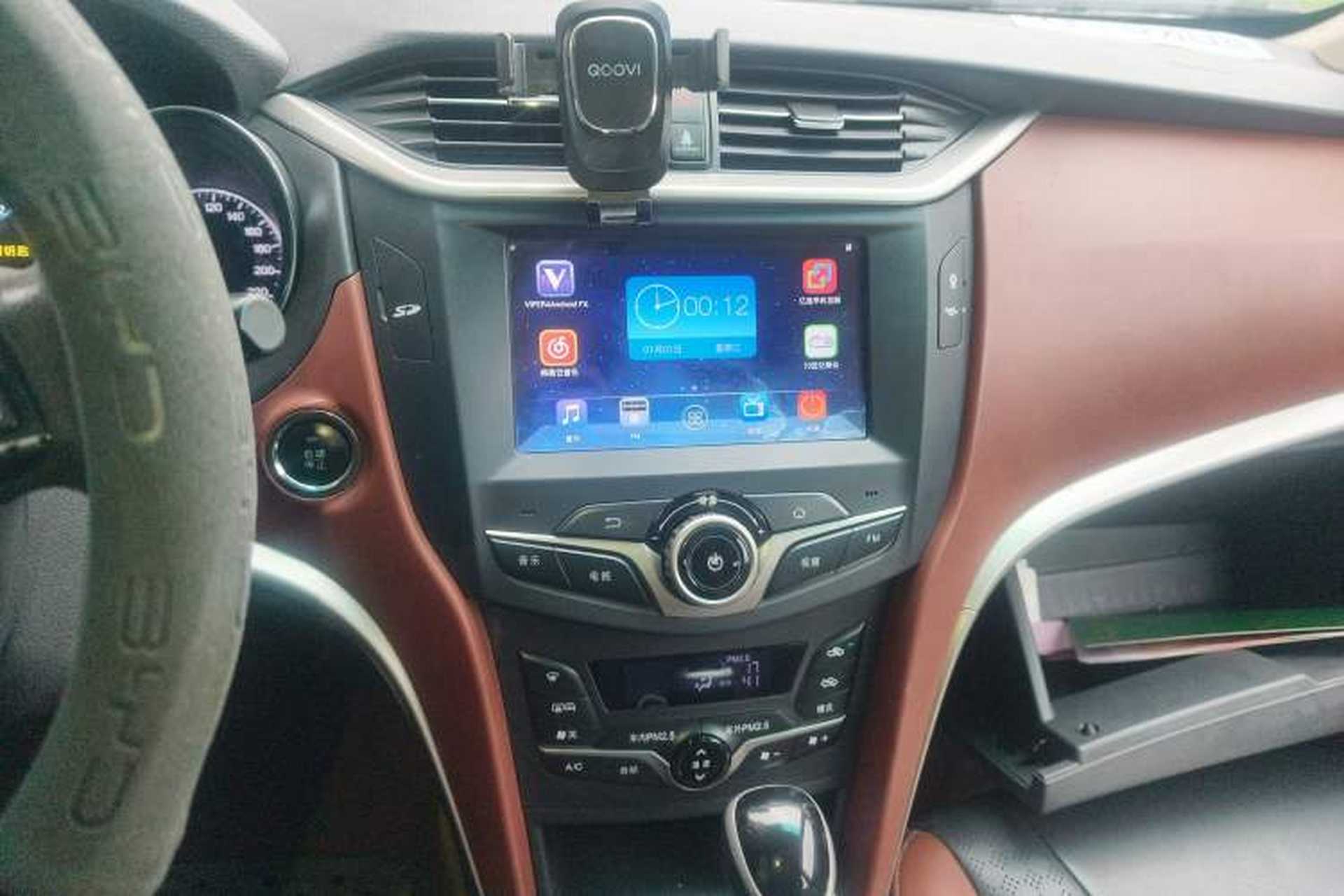 Used BYD G5 2014 1.5TID Automatic Flagship Model Audio And AC Panel