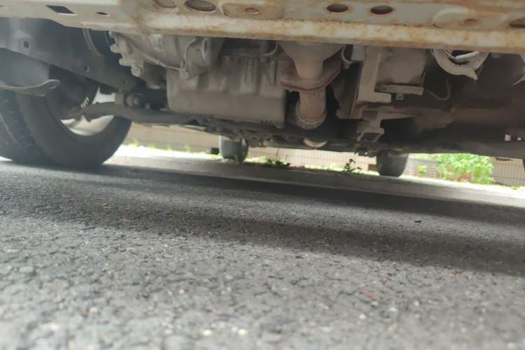 Used BYD G5 2014 1.5TID Automatic Flagship Model Chassis Front