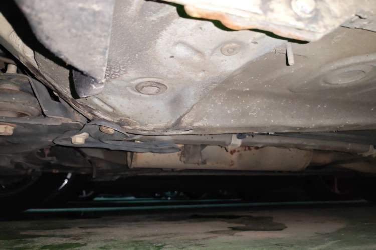 Used BYD G5 2014 1.5TID Automatic Prestige Model Chassis Front Left