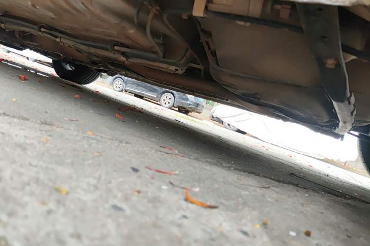 Used BYD G5 2014 1.5TID Automatic Prestige Model Chassis Rear Left