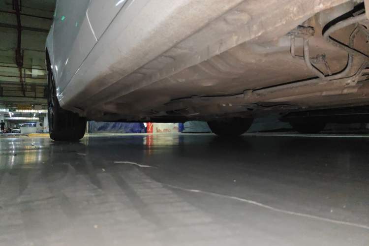 Used BYD G5 2014 1.5TID Automatic Prestige Model Chassis Rear Left