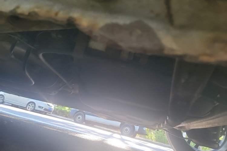 Used BYD G5 2014 1.5TID Automatic Prestige Model Chassis Rear Left