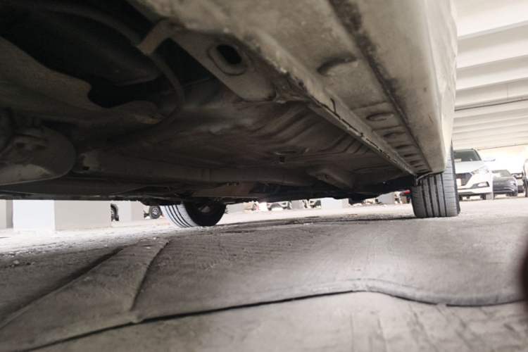 Used BYD G5 2014 1.5TID Automatic Prestige Model Chassis Rear Right