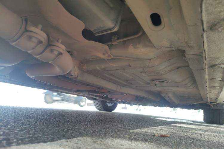 Used BYD G5 2014 1.5TID Automatic Flagship Model Chassis Rear Right