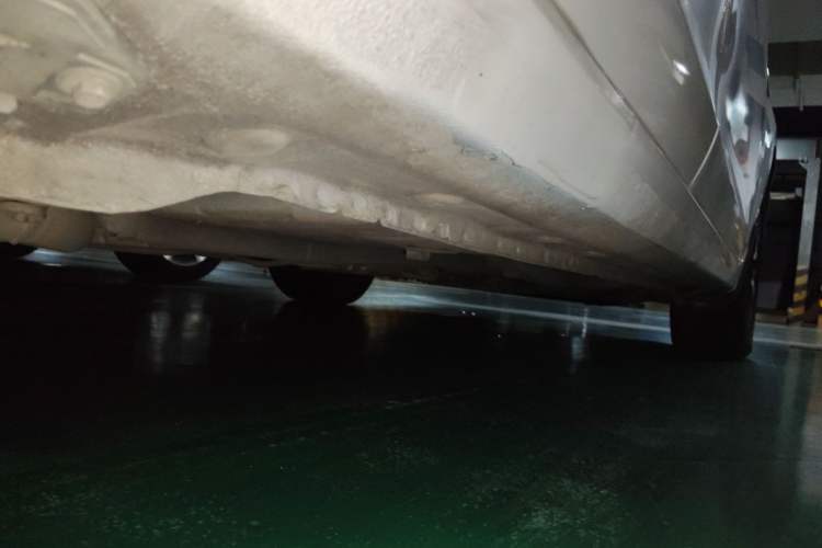 Used BYD G5 2014 1.5TID Automatic Flagship Model Chassis Rear Right