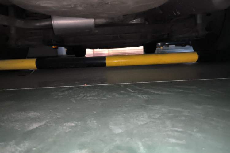Used BYD G5 2014 1.5TID Automatic Prestige Model Chassis Rear