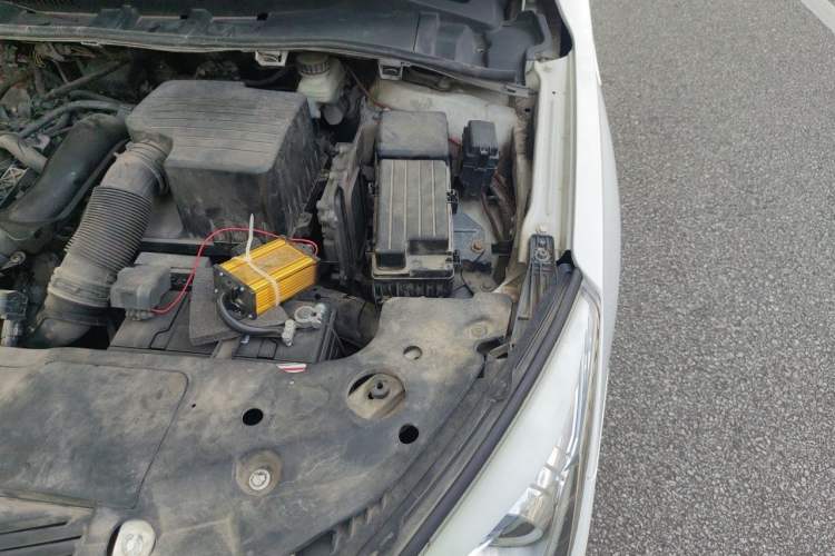 Used BYD G5 2014 1.5TID Automatic Flagship Model Engine Bay Left