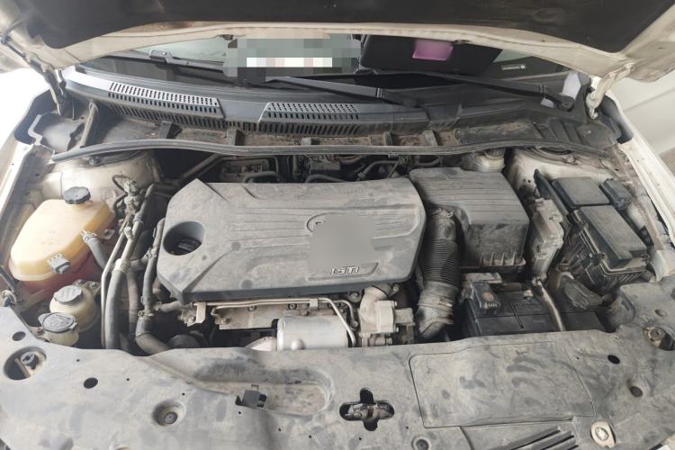 Used BYD G5 2014 1.5TID Automatic Luxury Version Engine Bay