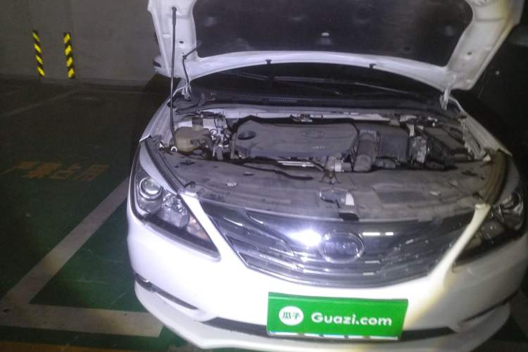 Used BYD G5 2014 1.5TID Automatic Prestige Model Engine Bay Right