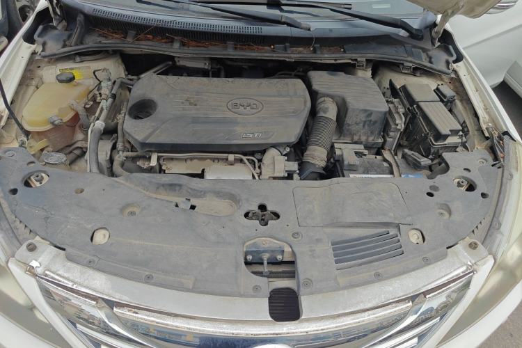 Used BYD G5 2014 1.5TID Automatic Flagship Model Engine Bay