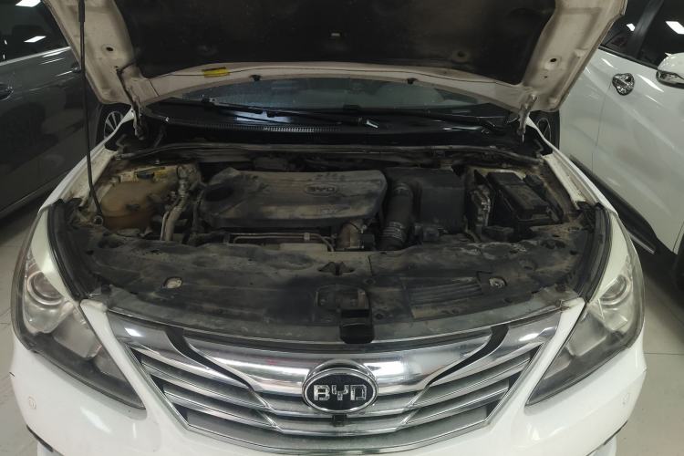 Used BYD G5 2014 1.5TID Automatic Flagship Model Engine Bay