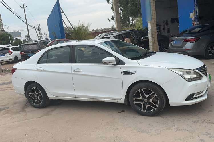 Used BYD G5 2014 1.5TID Automatic Flagship Model Exterior 2