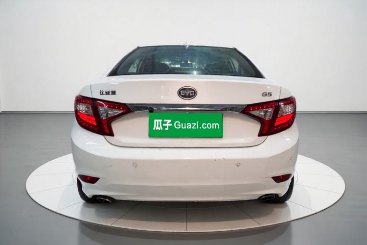 Used BYD G5 2014 1.5TID Automatic Prestige Model Exterior 4