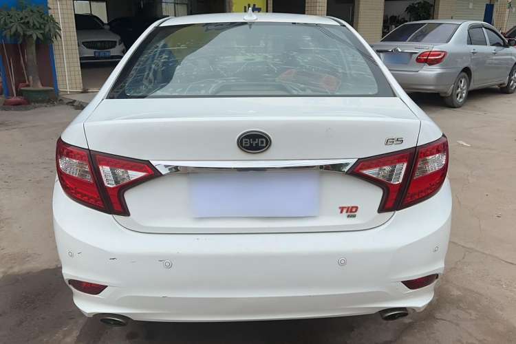 Used BYD G5 2014 1.5TID Automatic Flagship Model Exterior 4