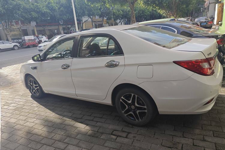 Used BYD G5 2014 1.5TID Automatic Flagship Model Exterior 5
