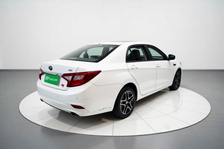 Used BYD G5 2014 1.5TID Automatic Prestige Model Exterior 5
