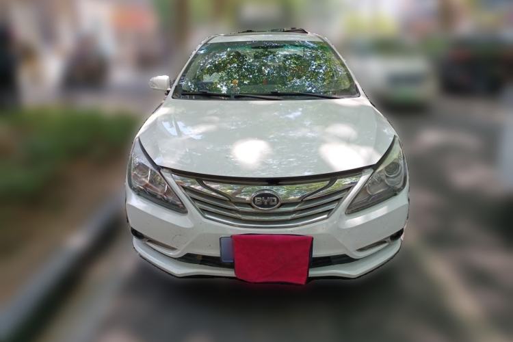 Used BYD G5 2014 1.5TID Automatic Prestige Model Front