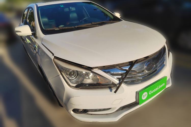 Used BYD G5 2014 1.5TI Manual Luxury Edition Front Right 45 Deg