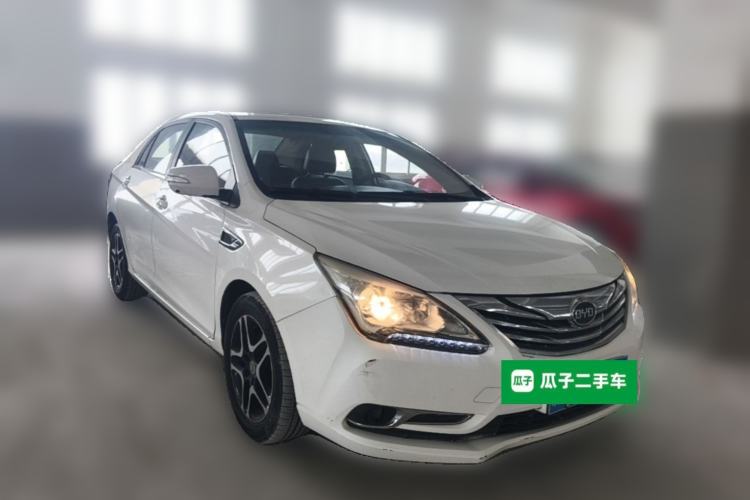 Used BYD G5 2014 1.5TID Automatic Prestige Model Front Right 45 Deg