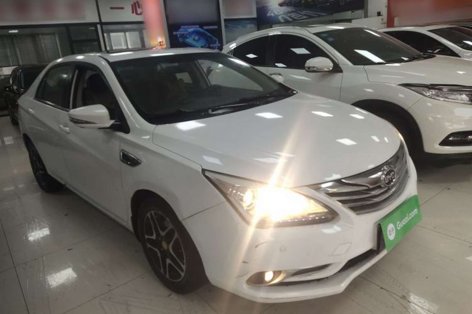 Used BYD G5 2014 1.5TID Automatic Flagship Model Front Right 45 Deg