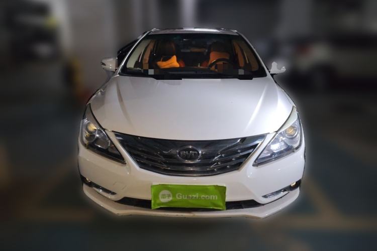 Used BYD G5 2014 1.5TID Automatic Prestige Model Front