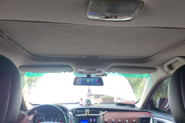 Used BYD G5 2014 1.5TID Automatic Flagship Model Headliner
