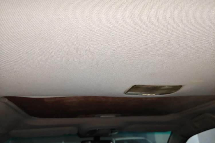 Used BYD G5 2014 1.5TI Manual Luxury Edition Headliner