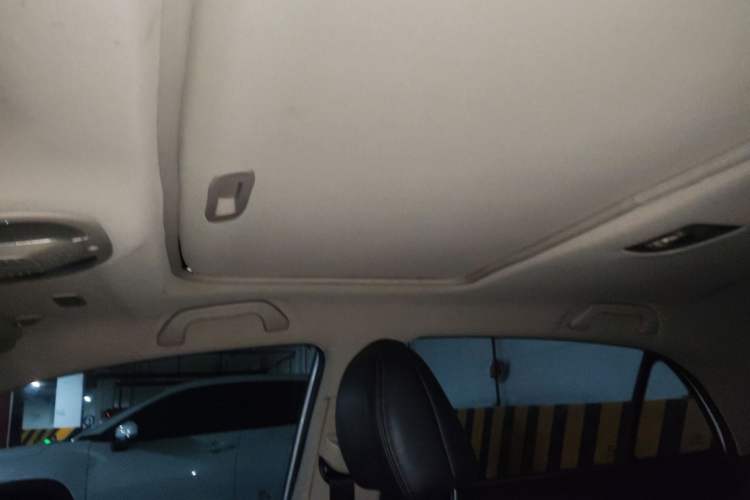 Used BYD G5 2014 1.5TID Automatic Flagship Model Headliner