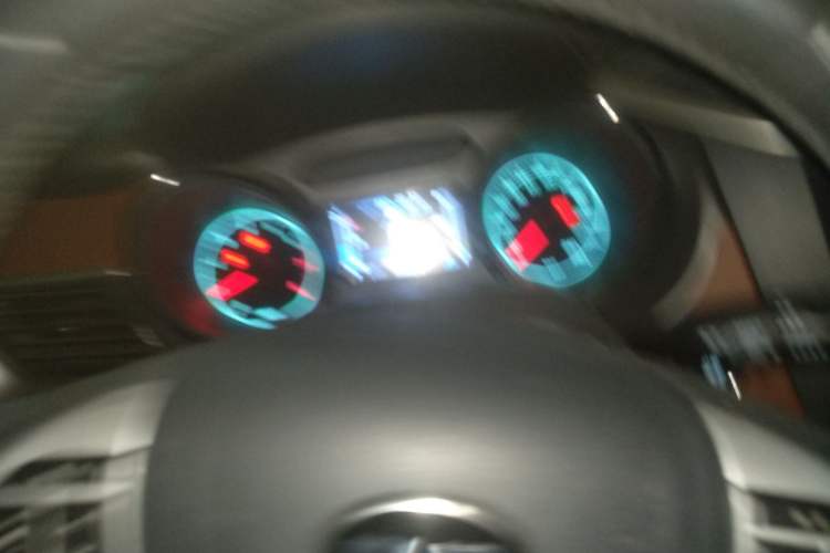 Used BYD G5 2014 1.5TID Automatic Prestige Model Instrument Cluster