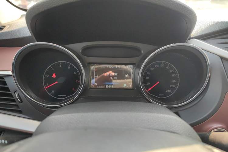 Used BYD G5 2014 1.5TID Automatic Prestige Model Instrument Cluster