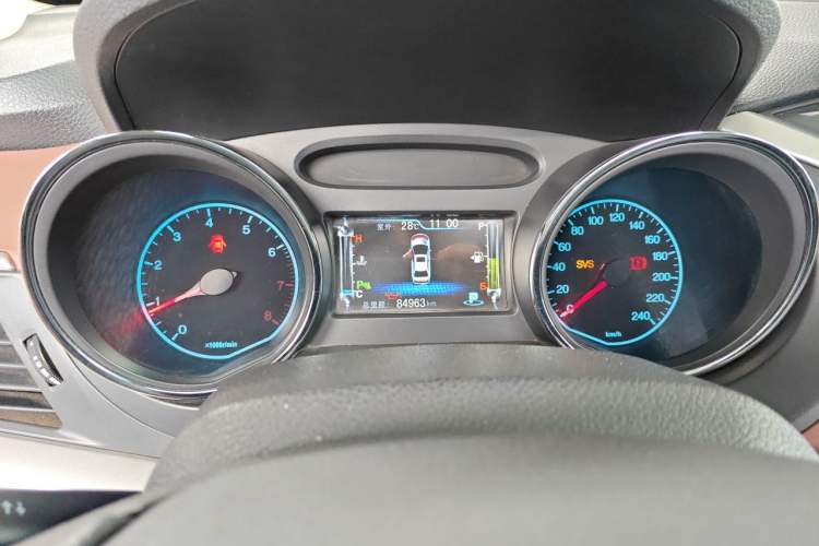 Used BYD G5 2014 1.5TID Automatic Prestige Model Instrument Cluster