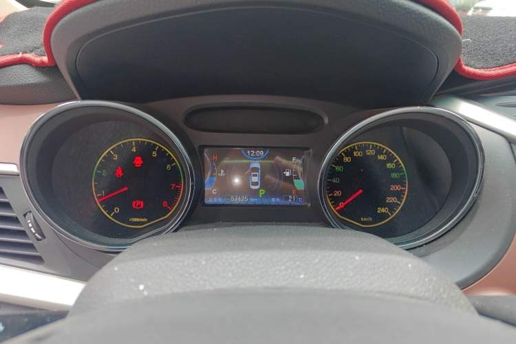 Used BYD G5 2014 1.5TID Automatic Flagship Model Instrument Cluster