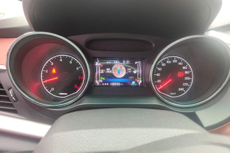 Used BYD G5 2014 1.5TID Automatic Prestige Model Instrument Cluster
