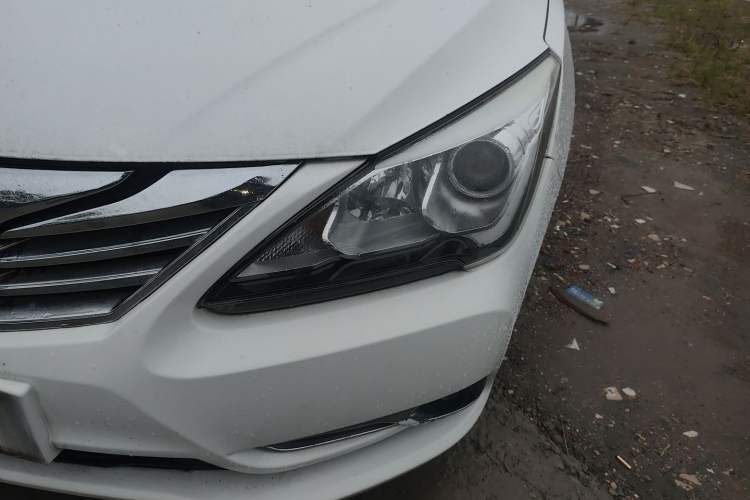 Used BYD G5 2014 1.5TID Automatic Prestige Model Left Front Headlight