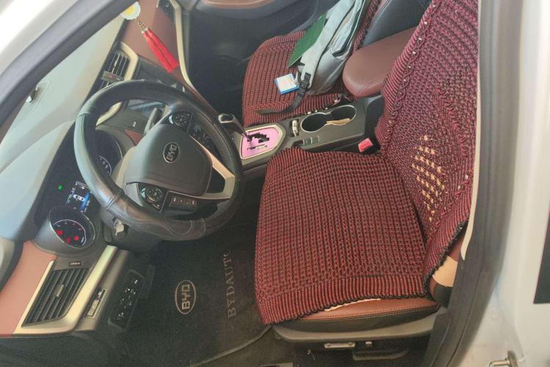 Used BYD G5 2014 1.5TID Automatic Flagship Model Left Front Seat